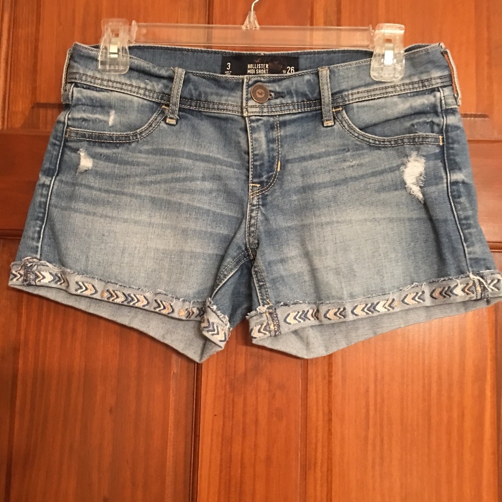 Junior's short shorts